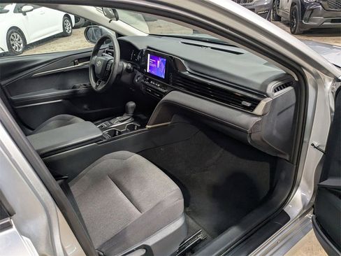 Used 2025 Toyota Camry LE image 26