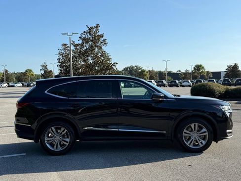 Used 2025 Acura MDX SH-AWD image 6