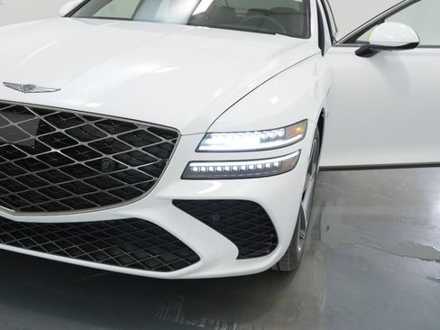 Used 2025 Genesis G80 3.5T Sport image 19