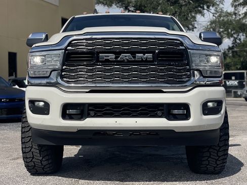 Used 2019 RAM 2500 Limited AWD/4WD image 10