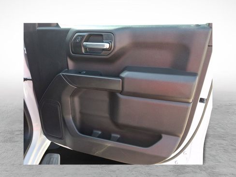 Used 2023 Chevrolet Silverado 1500 Custom Trail Boss w/ LPO, Dark Essentials Package image 10