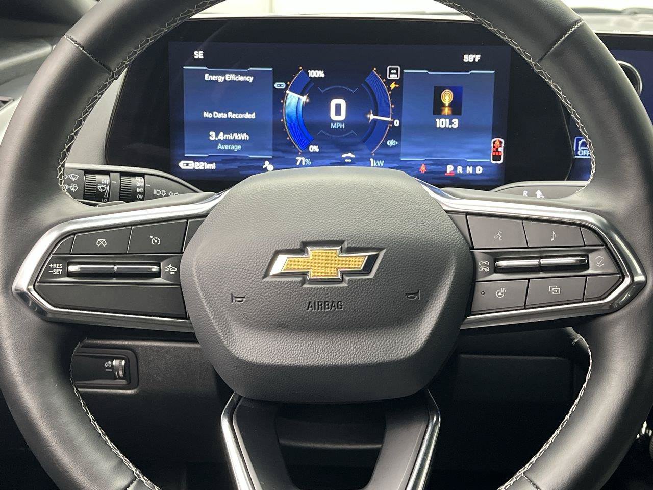 Certified 2025 Chevrolet Equinox EV LT w/ Comfort Package AWD/4WD image 15