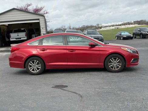 Used 2017 Hyundai Sonata SE image 4