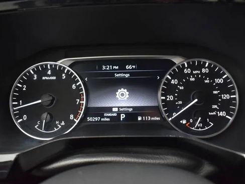 Used 2024 Nissan Pathfinder SV FWD image 26