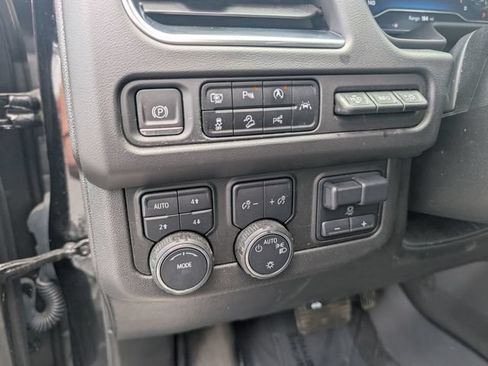 Used 2023 Chevrolet Tahoe Premier w/ Advanced Technology Package AWD/4WD image 17