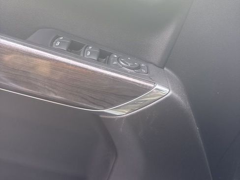 Used 2021 Chevrolet Silverado 1500 LTZ w/ Technology Package image 10