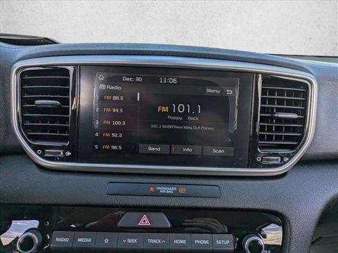 Used 2020 Kia Sportage EX image 14