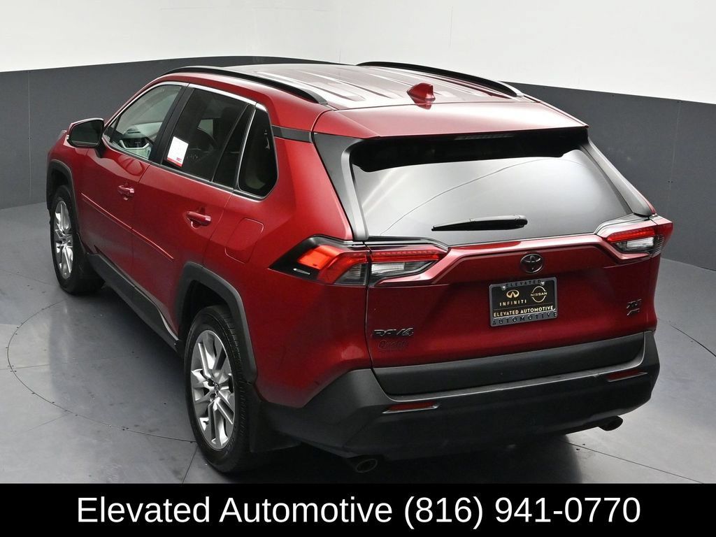 Used 2023 Toyota RAV4 XLE Premium AWD/4WD image 26