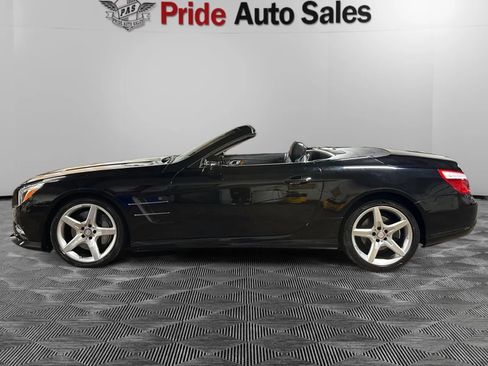 Used 2013 Mercedes-Benz SL 550 w/ Premium Pkg image 4