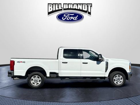 Used 2025 Ford F250 XLT AWD/4WD image 2