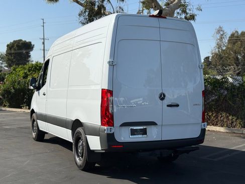 New 2026 Mercedes-Benz Sprinter 2500 image 9