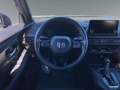 Used 2024 Honda HR-V Sport image 12