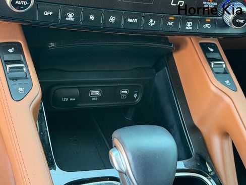 Certified 2025 Kia Telluride SX Prestige X-Line AWD/4WD image 28