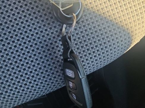 Used 2012 Hyundai Sonata GLS FWD image 31