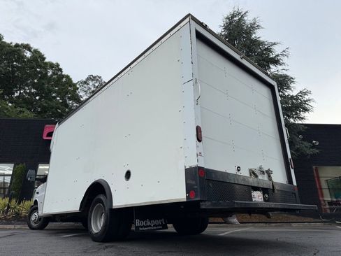 Used 2021 Chevrolet Express 3500 w/ Power Convenience Package RWD image 22