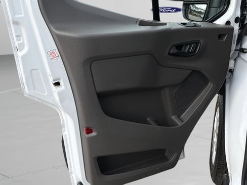Used 2024 Ford Transit 350 XLT image 20