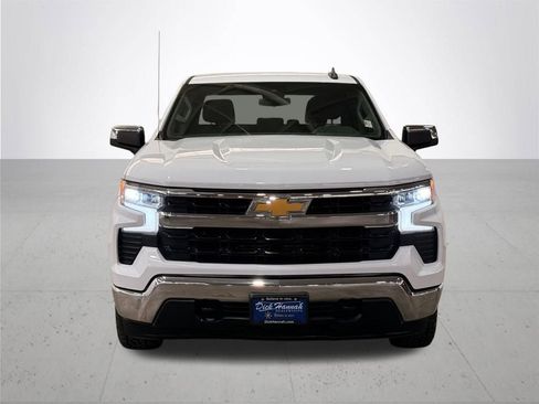 Used 2023 Chevrolet Silverado 1500 LT image 3