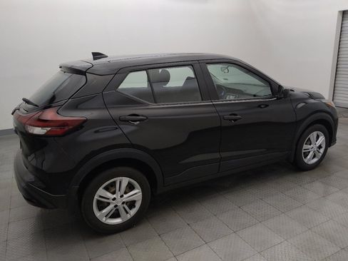 Used 2024 Nissan Kicks S FWD image 10