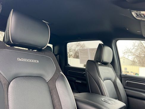 Used 2024 RAM 1500 Laramie image 13