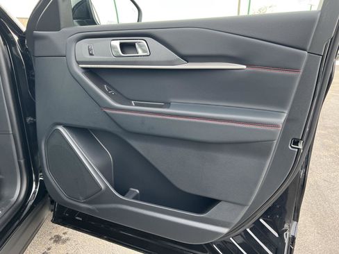 New 2026 Ford Explorer ST-Line image 17