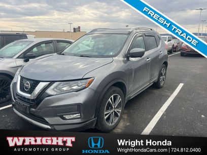 Used 2017 Nissan Rogue SL w/ SL Premium Package
