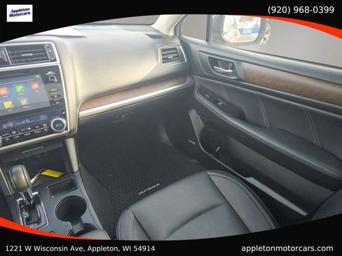 Used 2018 Subaru Outback 2.5i Limited image 23