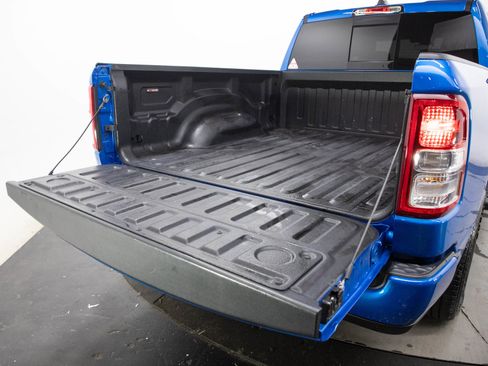 Used 2022 RAM 1500 Big Horn AWD/4WD image 13
