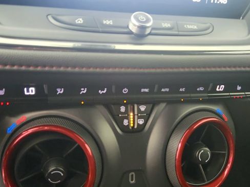 Certified 2025 Chevrolet Blazer RS FWD image 22