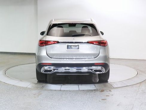 Used 2024 Mercedes-Benz GLC 300 4MATIC image 14