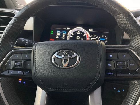 Used 2024 Toyota Tundra Limited image 19