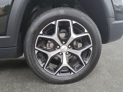 Certified 2024 Jeep Compass Limited AWD/4WD image 31