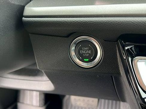 New 2026 Chevrolet Traverse LT w/ Driver Confidence Package image 24