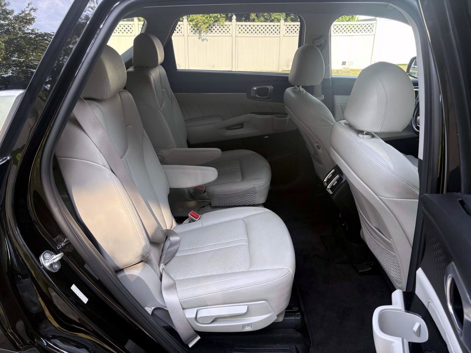 Certified 2023 Kia Sorento SX Prestige AWD/4WD image 25
