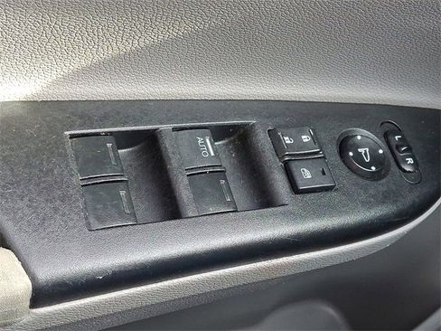 Used 2014 Honda Accord LX image 25