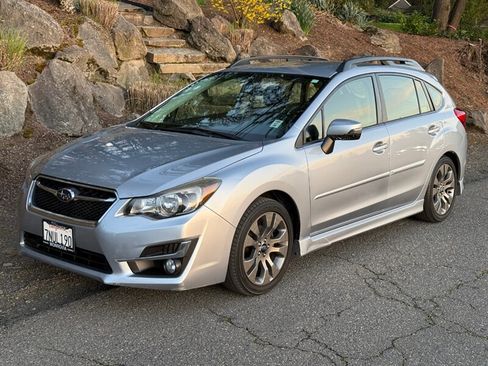 Used 2015 Subaru Impreza 2.0i Sport Limited image 1