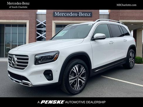 Certified 2025 Mercedes-Benz GLB 250 image 1