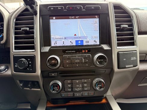 Used 2017 Ford F250 King Ranch w/ King Ranch Ultimate Package image 28