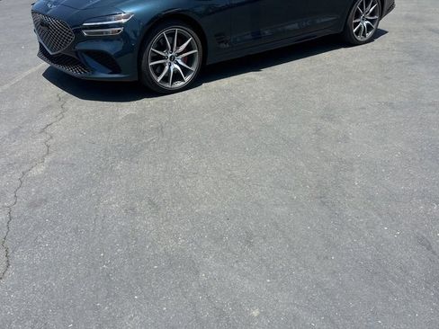 Used 2025 Genesis G70 2.5T RWD image 1