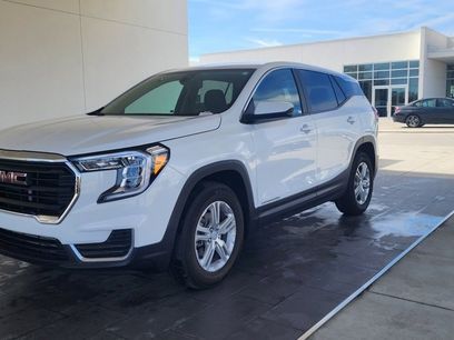Used 2024 GMC Terrain SLE