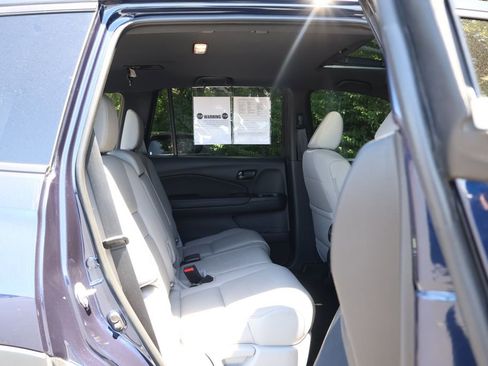 Used 2024 Honda Passport EX-L image 47