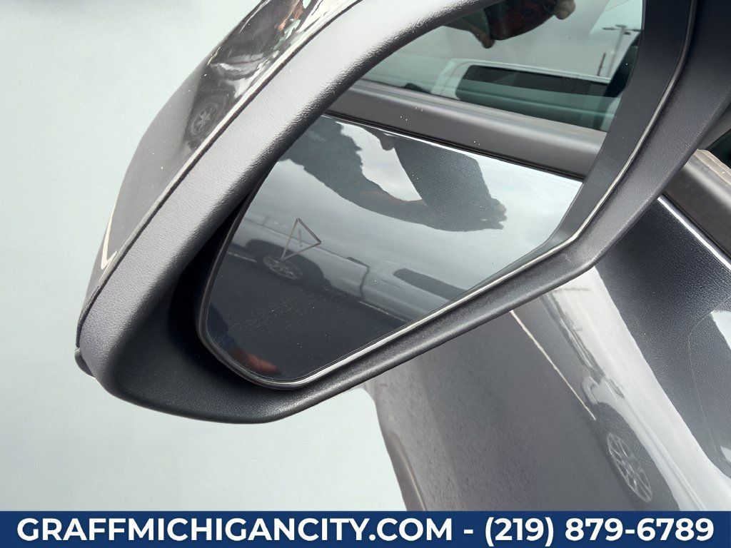 Used 2025 Kia K4 EX FWD image 33