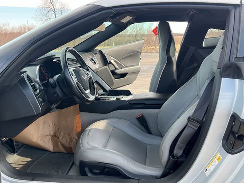 Used 2014 Chevrolet Corvette Stingray Coupe w/ Battery Protection Package image 15