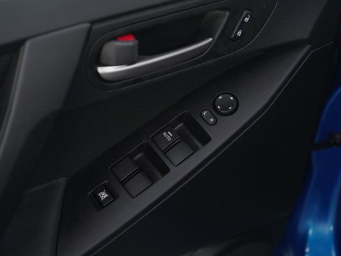 Used 2012 MAZDA MAZDA3 i Touring image 18