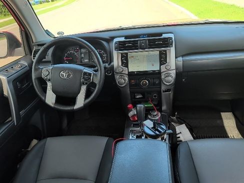 Used 2023 Toyota 4Runner SR5 Premium w/ Moonroof Package AWD/4WD image 12