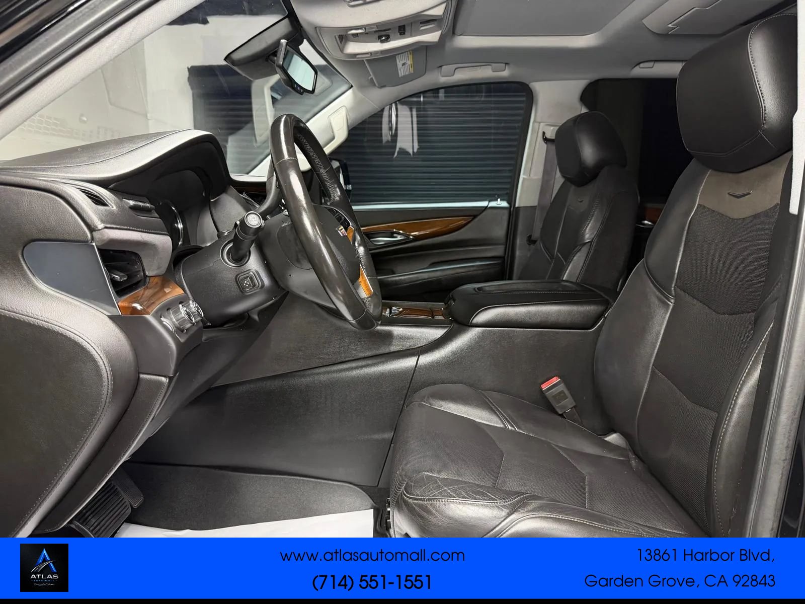 Used 2016 Cadillac Escalade Premium AWD/4WD image 34