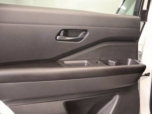 Used 2023 Nissan Pathfinder Rock Creek AWD/4WD image 28