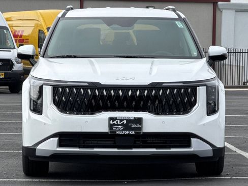 New 2026 Kia Carnival EX image 9