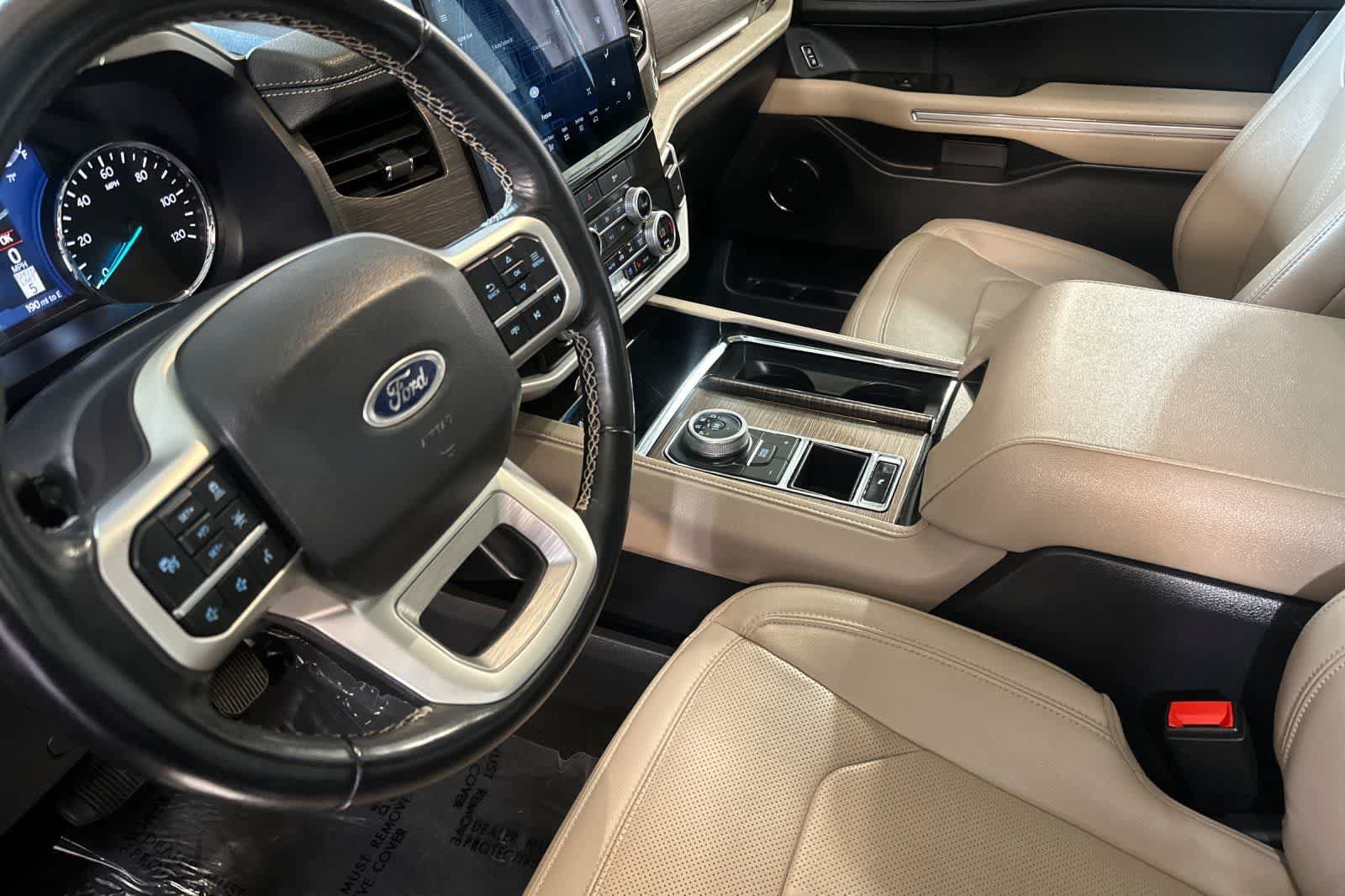 Used 2024 Ford Expedition Limited RWD image 19