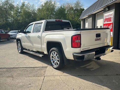 Used 2014 GMC Sierra 1500 SLE w/ SLE Preferred Package AWD/4WD image 3