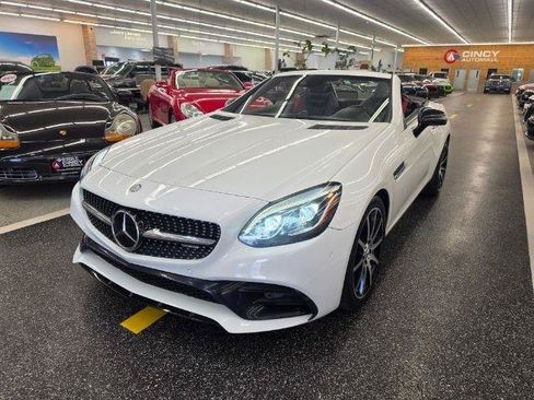 Used 2017 Mercedes-Benz SLC 43 AMG image 7